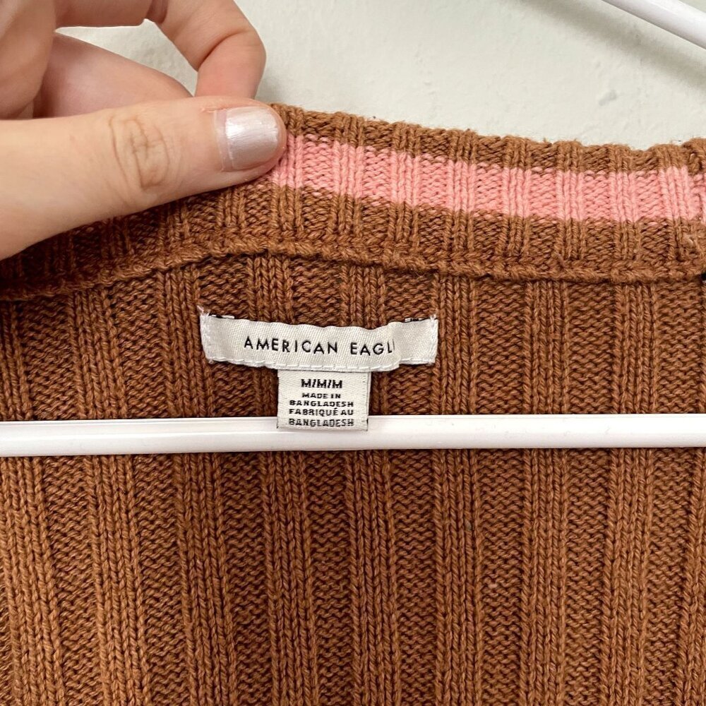 American Eagle cropped brown v-neck sweater casual 70s vintage women size M - Picture 4 of 5